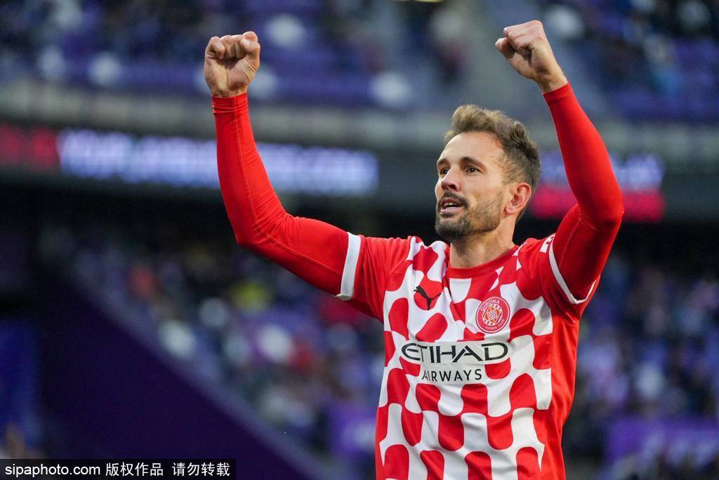 爆了！19岁乌克兰门神西甲首秀封神，赫罗纳捡到宝了？